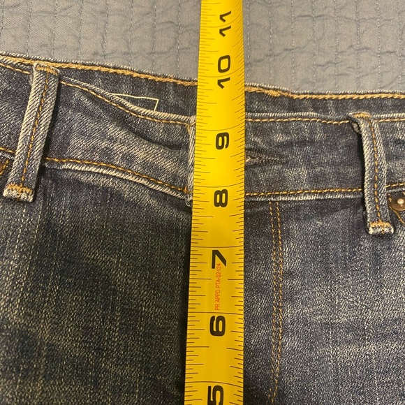 Levi’s Demi Curve Classic Rise Slim Women’s Jean - Picture 10 of 11